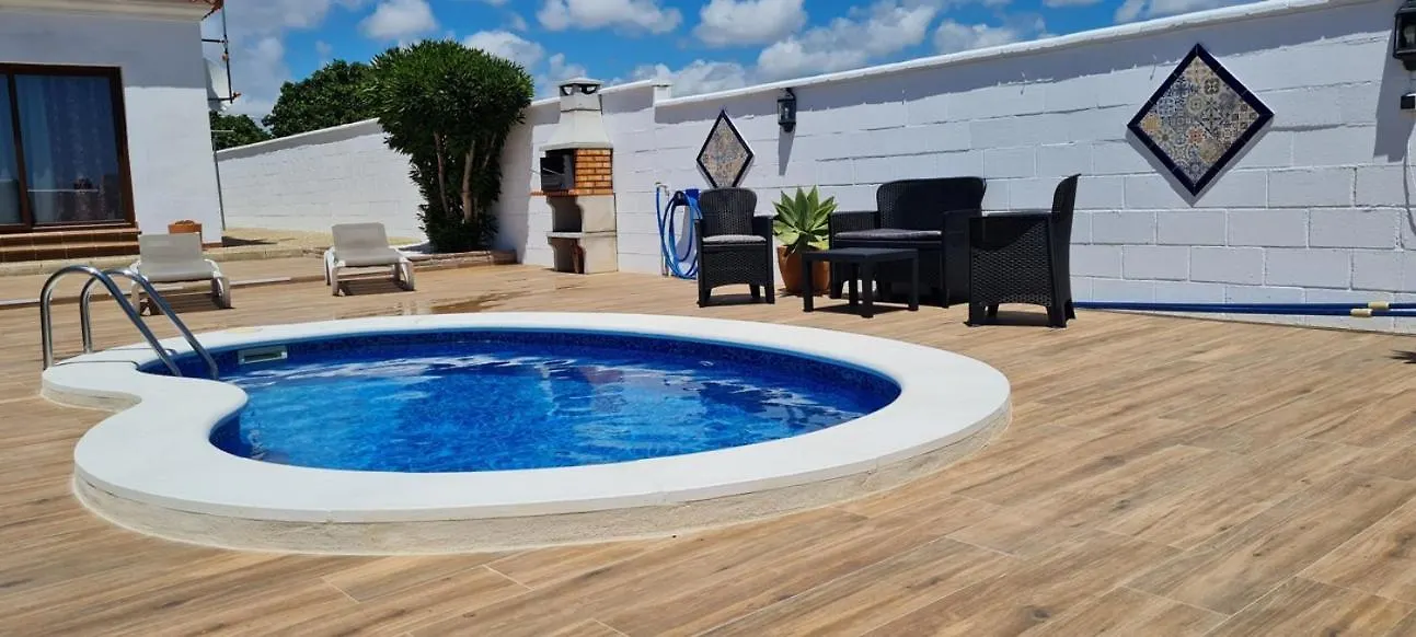 Chalet Las Adelfas Chaparrillo コニル・デ・ラ・フロンテラ 0*,